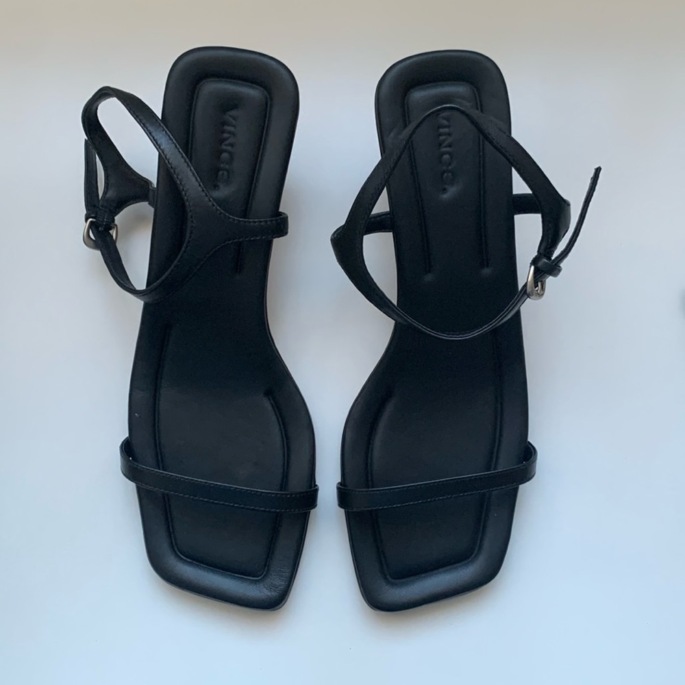 Vince Black Sandals Sleek Design Comfortable Fit - Picture 4 of 11